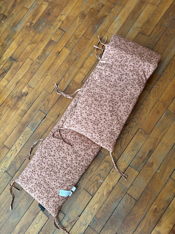 Tour de lit en coton fleurie - photo numéro 2