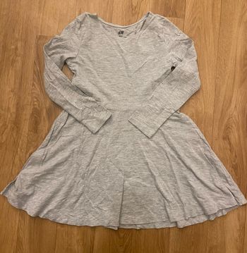 Robe grise  fille 6 ans