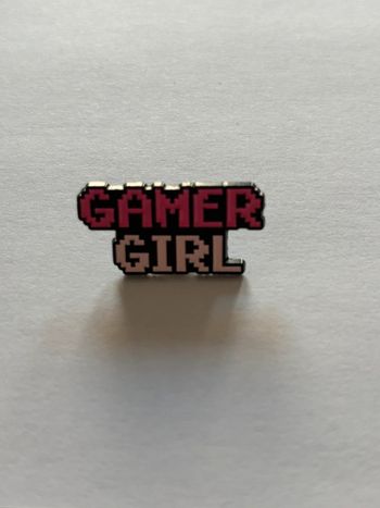 Pins Gamer Girl 🎀🎮 Pour les joueuses qui envoient du pixel 💥