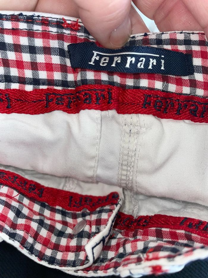 Short Ferrari, 12 mois - photo numéro 5