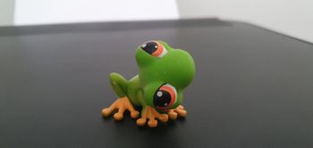 Littlest Pet Shop année 2005 Grenouille verte pattes jaunes