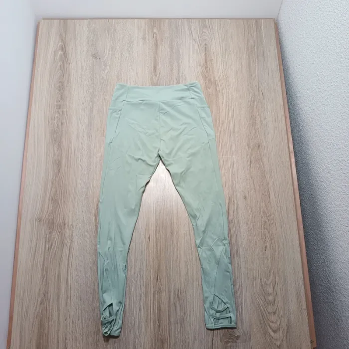 Legging gymshark femme L vert clair - photo numéro 3