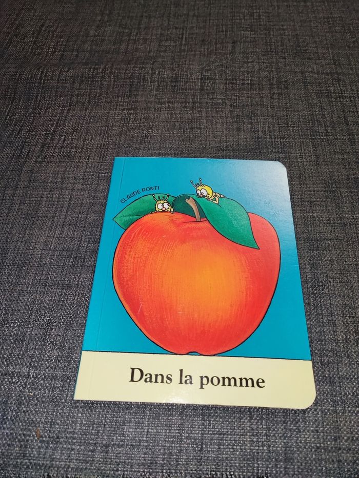 Livre double histoire " dans ma pomme /dans le gant"
