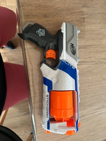 Pistolet nerf