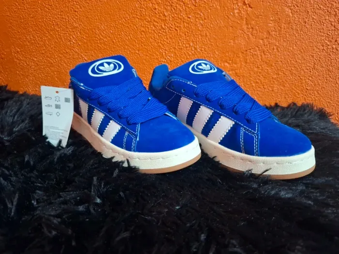 Jolie adidas campus bleu roi
