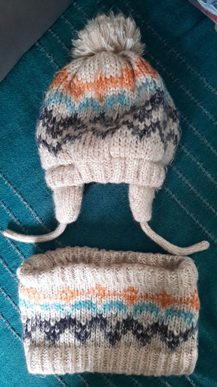 Ensemble bonnet + snood