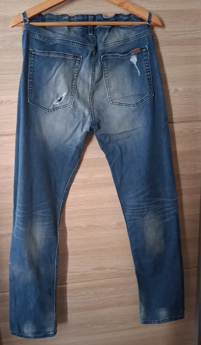 Jeans troué  regular taille ajustable taille 14 ans super soft - photo numéro 2