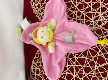 Doudou plat lutin fille NICOTOY rose grelot