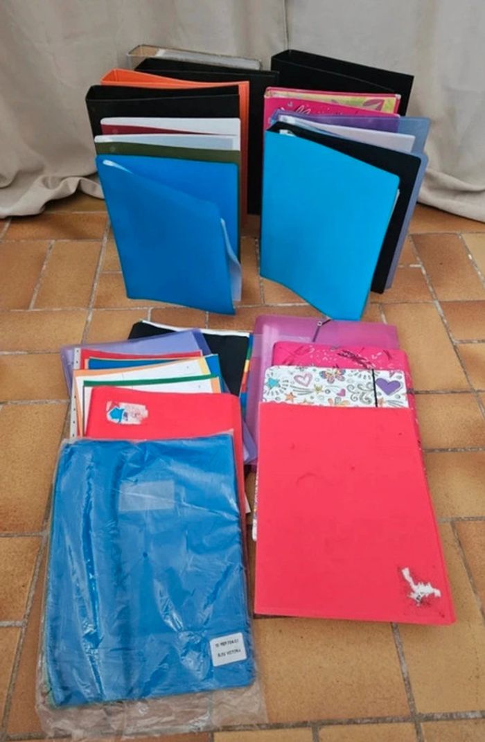 Fourniture scolaire occasion - photo numéro 3