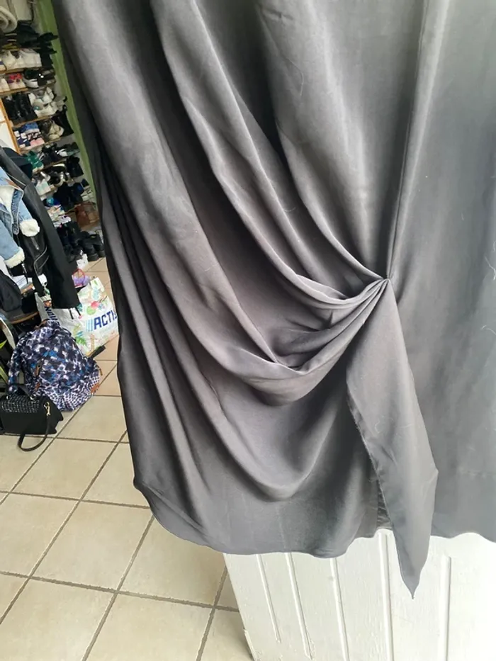 Robe taille 48 3 suisses - photo numéro 2