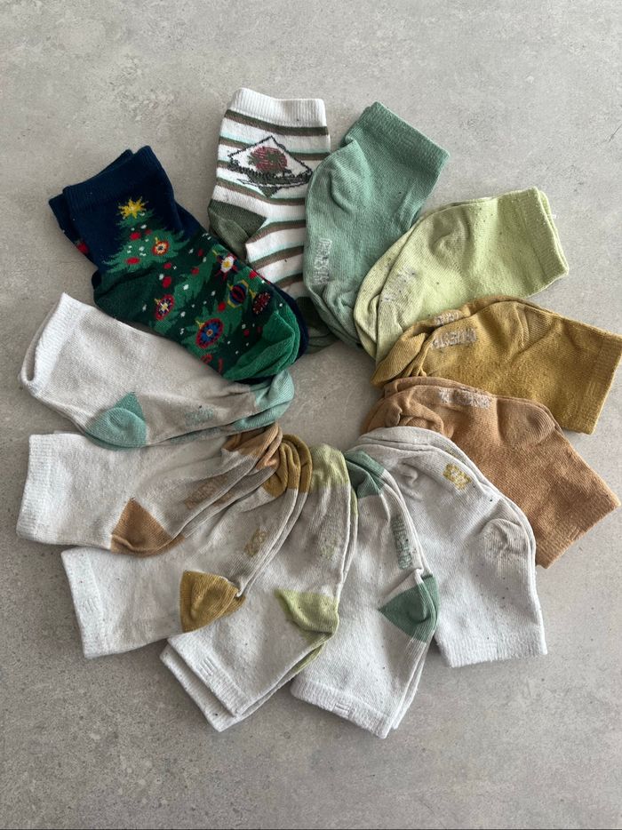 Lot 12 paires de chaussettes 23/26 (3A)