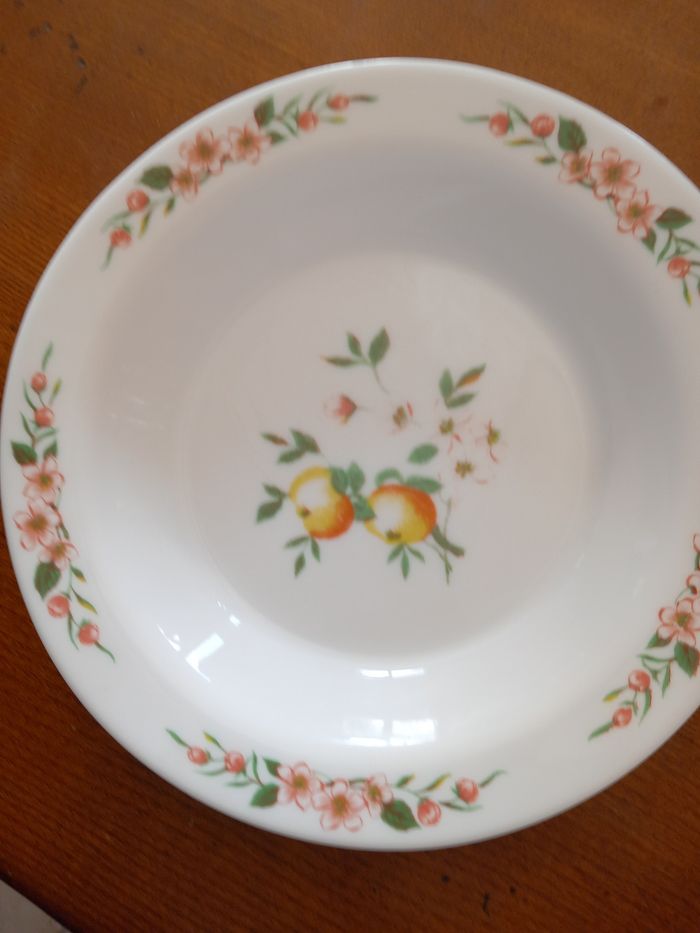 Lot 2 assiettes à soupe - photo numéro 4