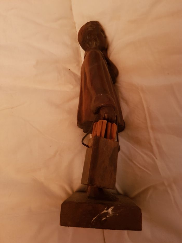 Statuette vintage en bois - photo numéro 2