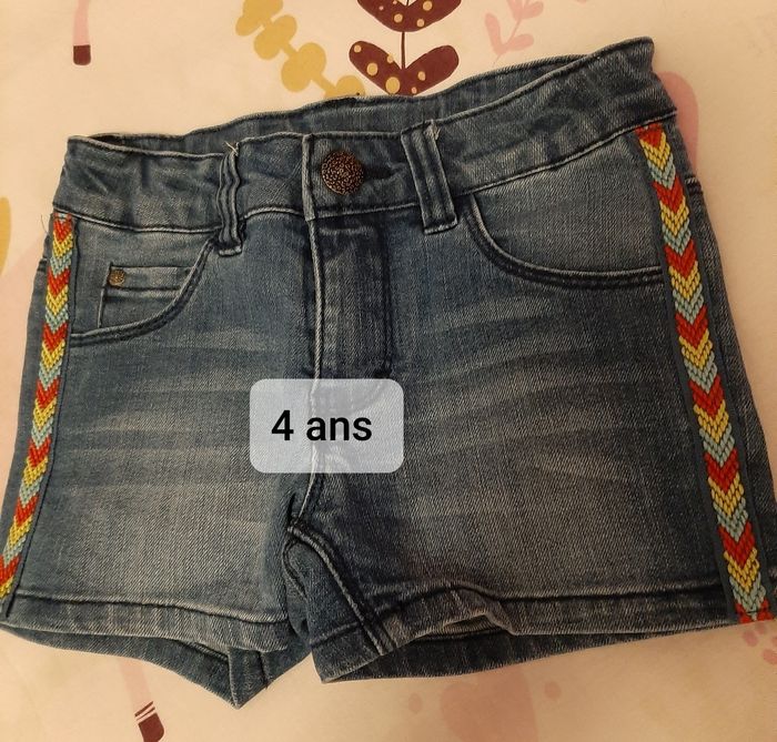 Short en jean 4 ans