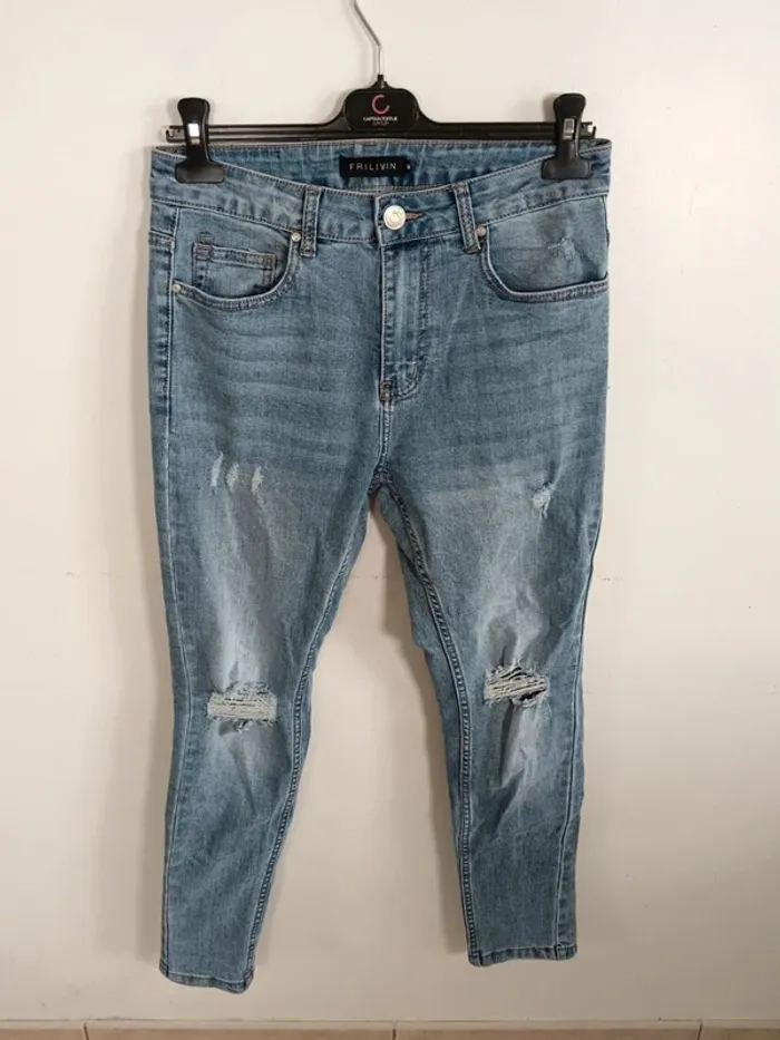 C17 jeans bleu Frilivin W28