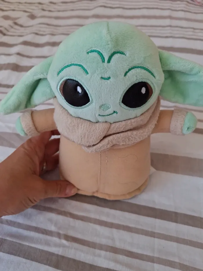Peluche star wars grogu disney - photo numéro 2