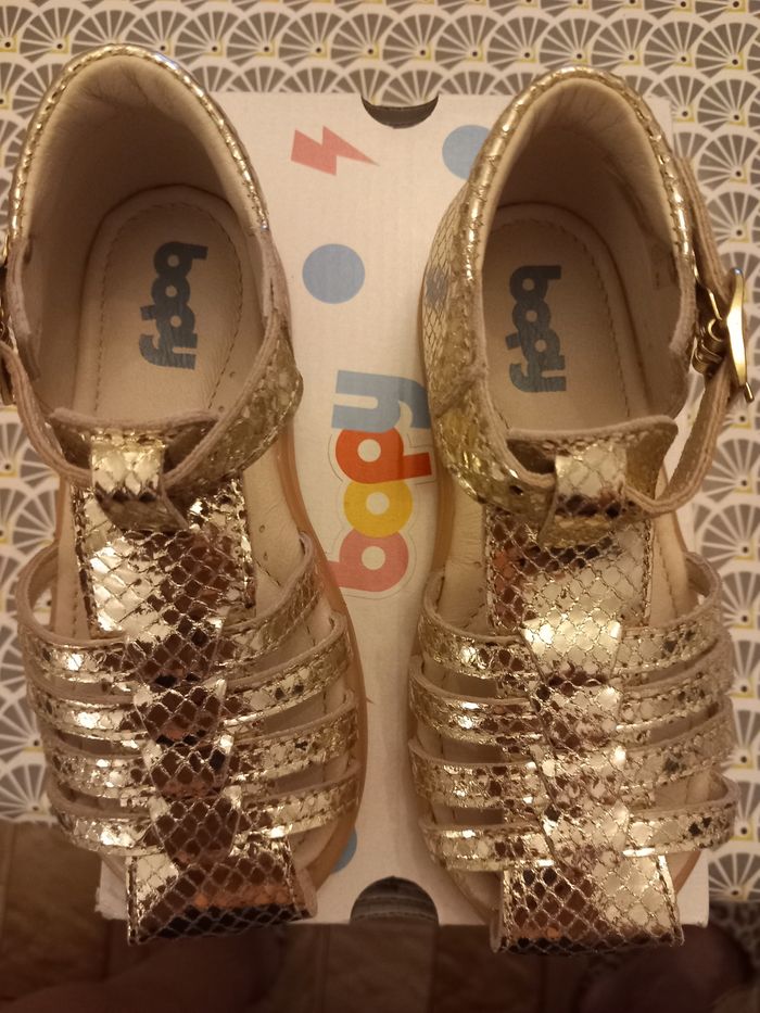 Chaussures - photo numéro 2