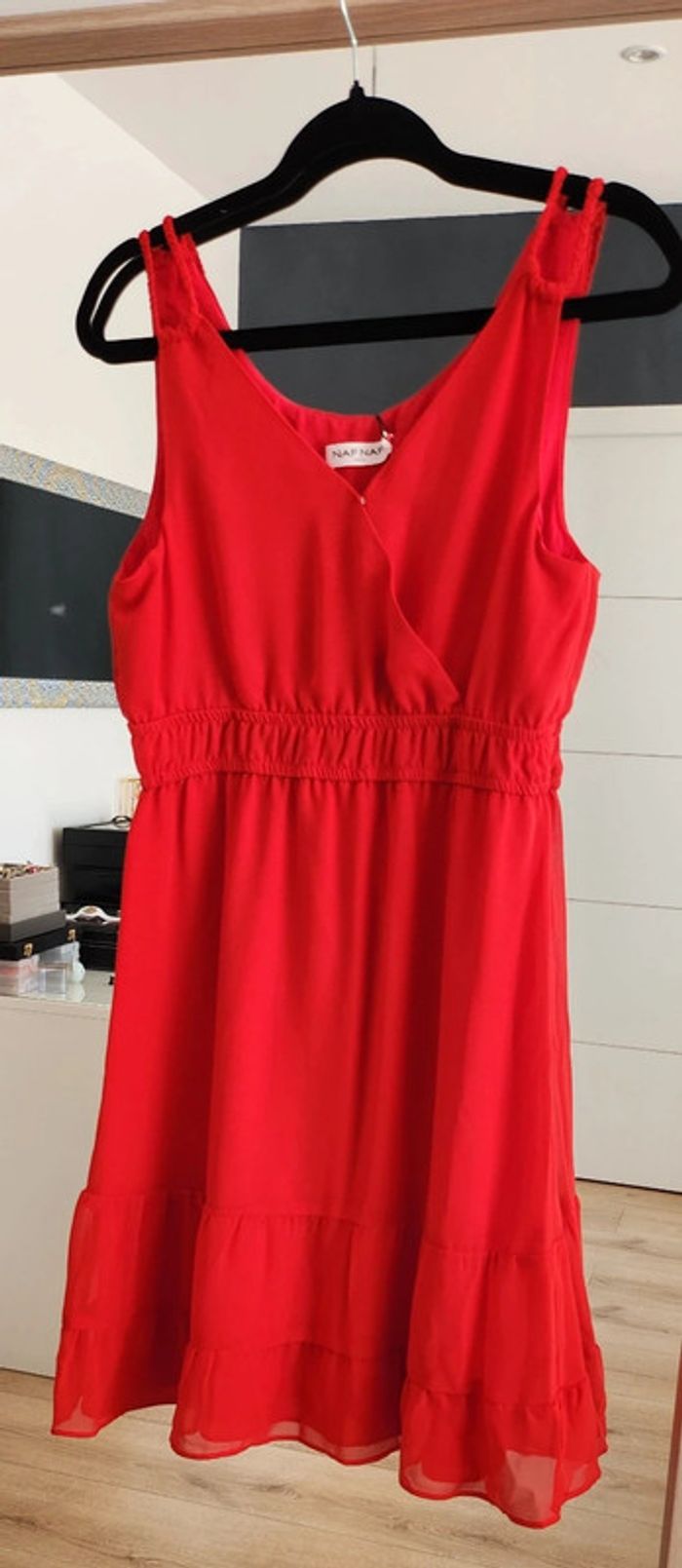 Robe patineuse rouge taille M Naf Naf