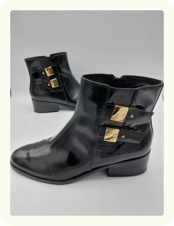 Bottines boots vernies femme What for