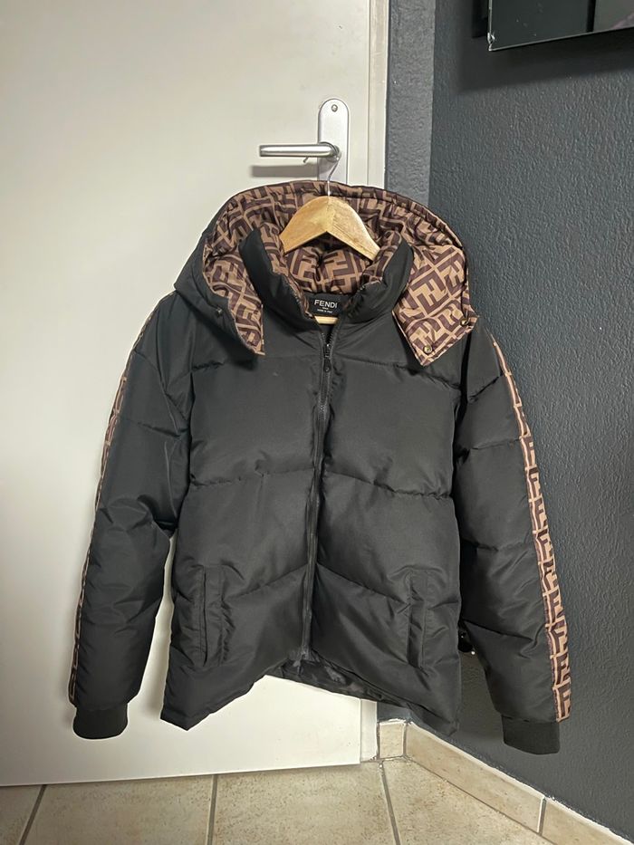 Doudoune fendi
