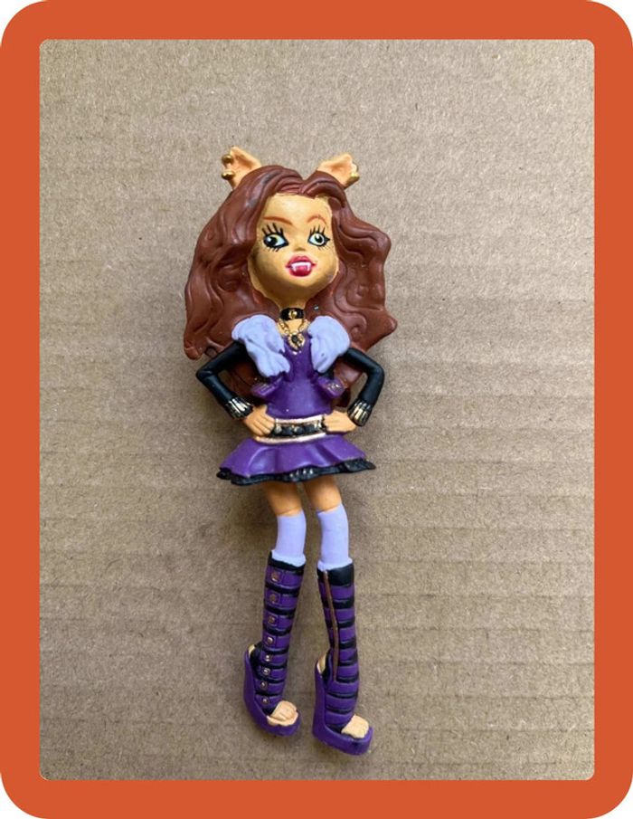 Clawdeen