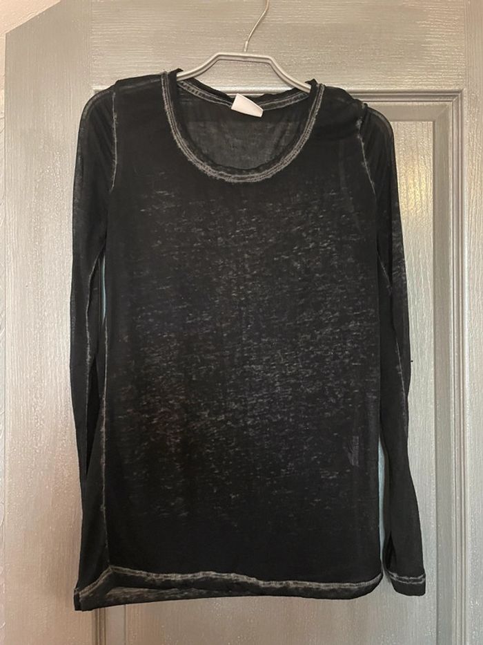 Très beau top manches longues transparent 🥰 villa paris taille 36 - photo numéro 3