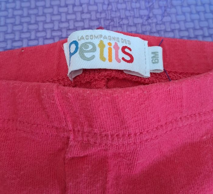 Legging rose fushia fleurs, la compagnie des petits, taille 6 mois (68 cm) - photo numéro 3