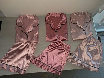 Lot pyjamas femme