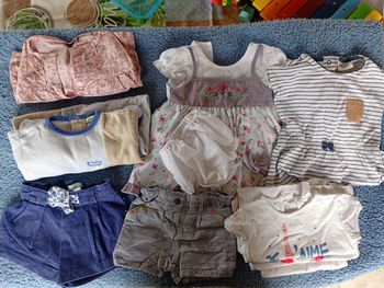 Lot 6 mois fille