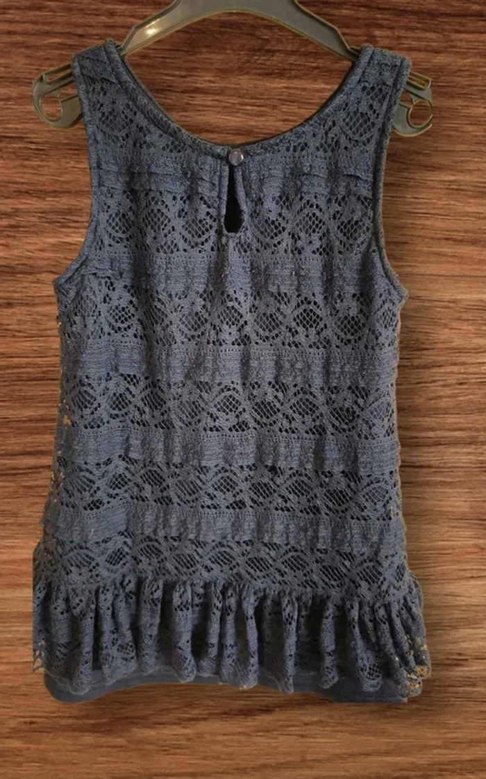 👗 Robe en dentelle – Taille 4 ans 👗 - photo numéro 2