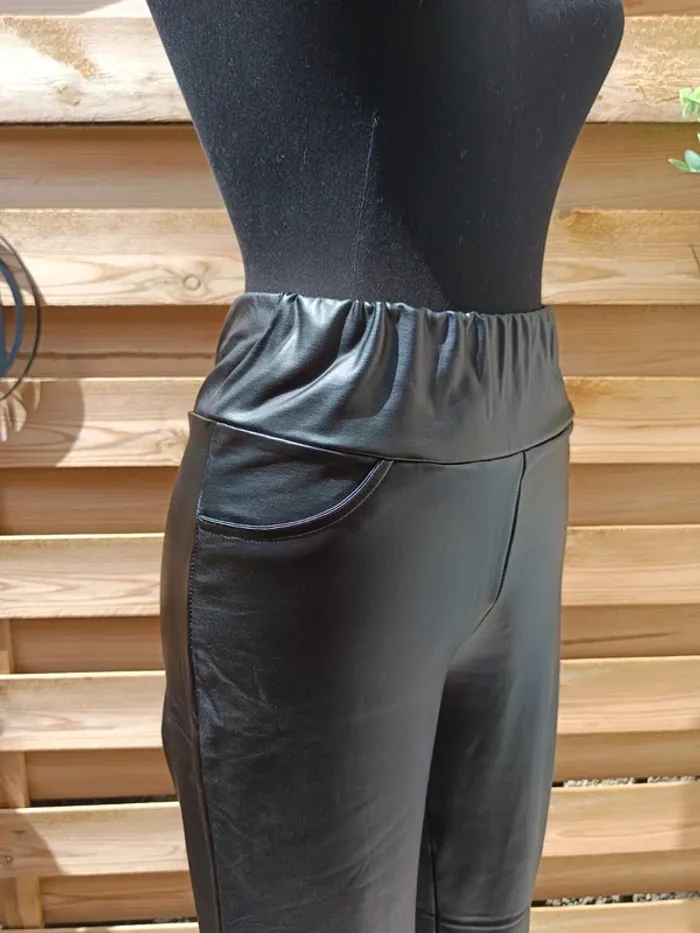 Legging simili taille M - photo numéro 6