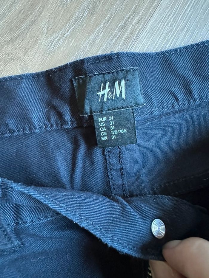 Short bleu marine - photo numéro 2