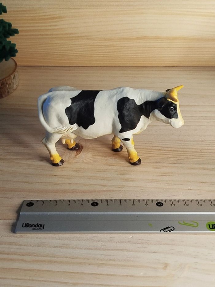 Papo vache noire et blanche Vintage Figurine animal de la ferme - photo numéro 6