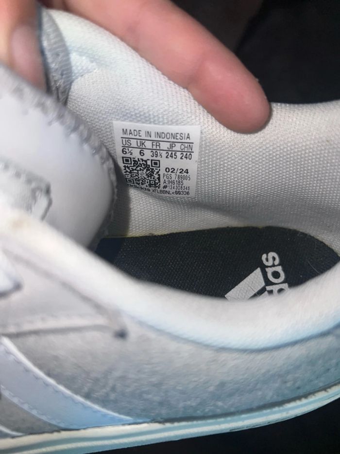 Adidas grise - photo numéro 5