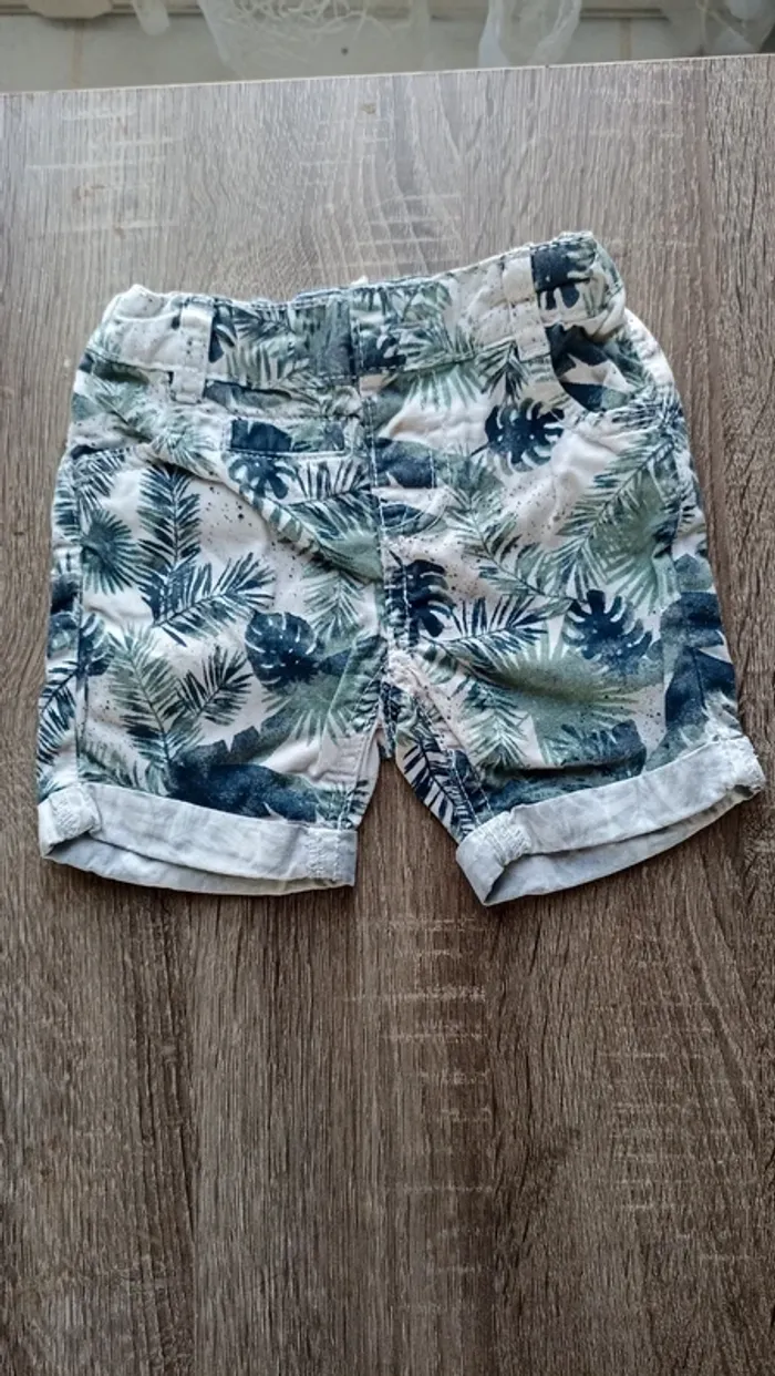 4 shorts garçon 12 mois - photo numéro 3