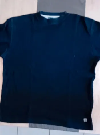 Très joli et simple Tee-shirt noir homme taille L Harris wilson