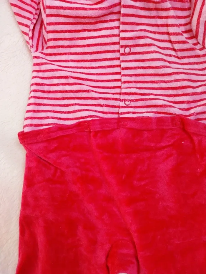 Pyjamas 6 mois - photo numéro 3