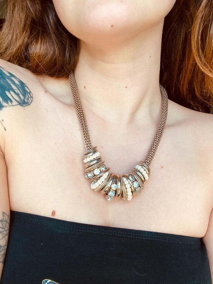 Collier rose pastel et doré H&M très bon état