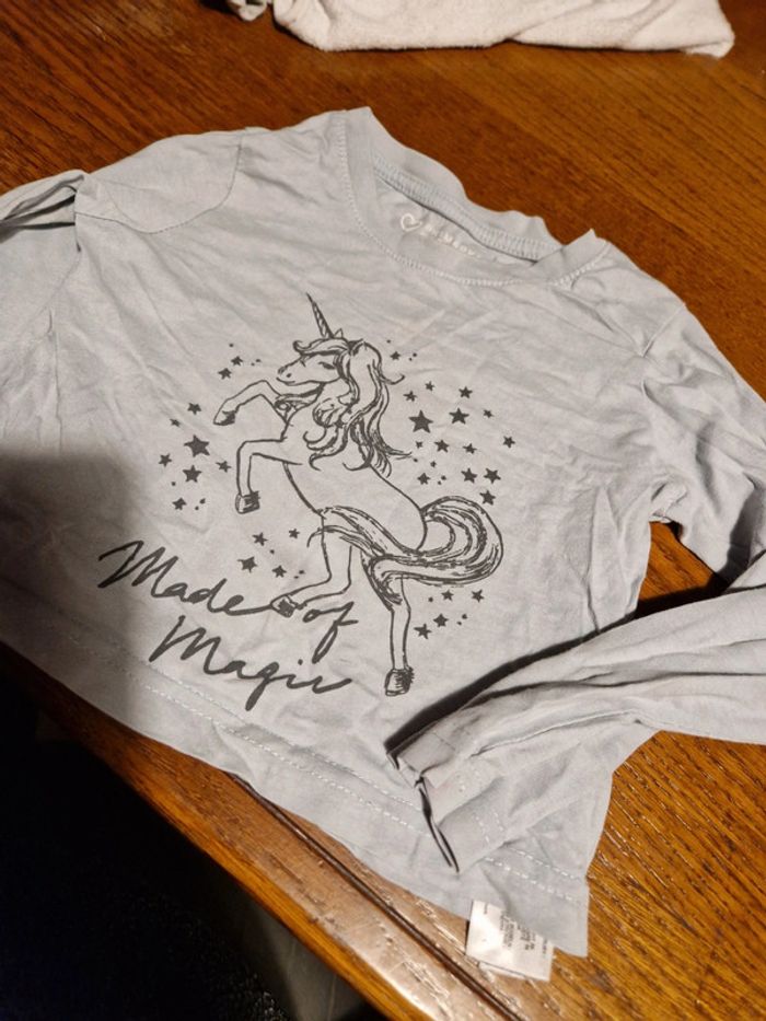 Lot t-shirts - photo numéro 3