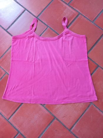 👵Tee-shirt débardeur coton Kiabi T54