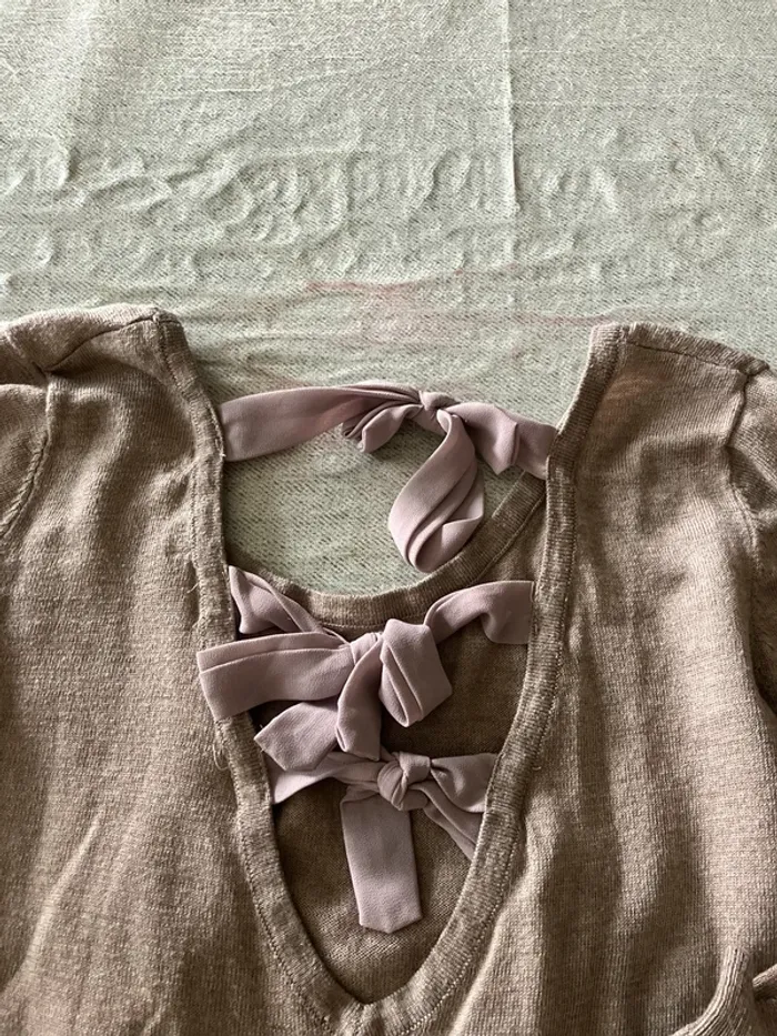 Pull taupe Vintage Dressing avec nœuds au dos – Taille S - photo numéro 6