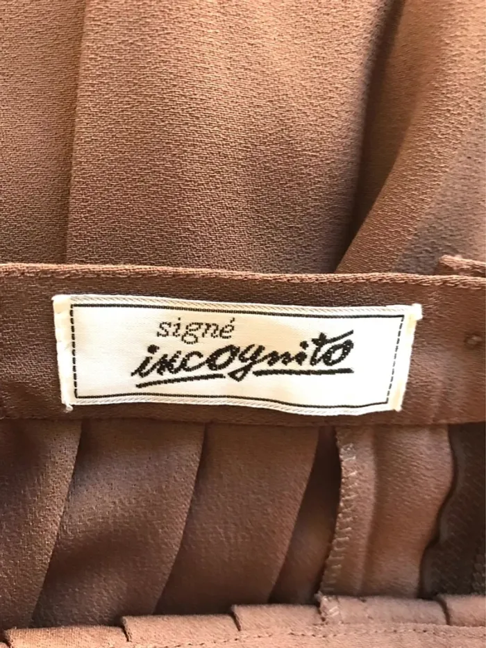 Jupe plissée marron taille 34 Signée Incognito - photo numéro 8