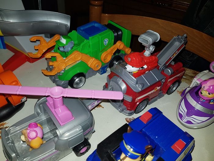 Gros lot pat patrouille paw patrol - QG Tour de controle + véhicules + figurines + jeu marionnette - photo numéro 8