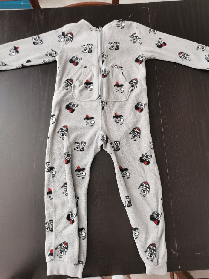 Lot Pyjamas chaussettes slips 3 ans - photo numéro 9