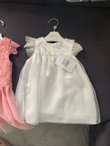 Robe de fête blanche neuve