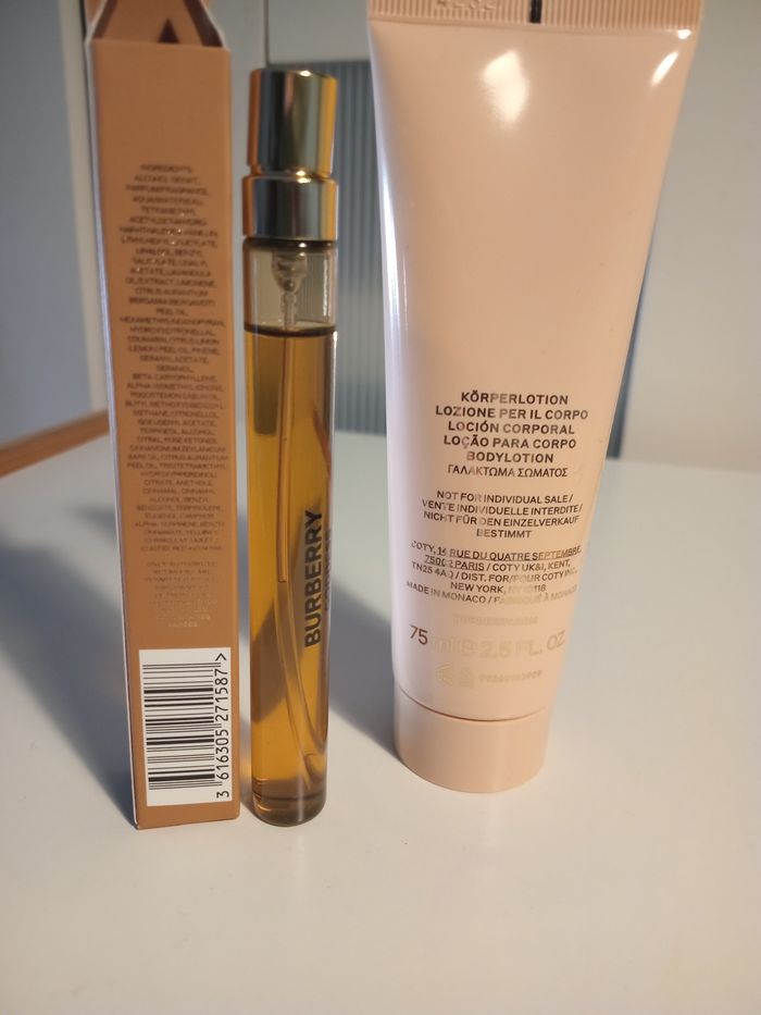 Parfum + lait corps parfumé burberry Godess - photo numéro 2