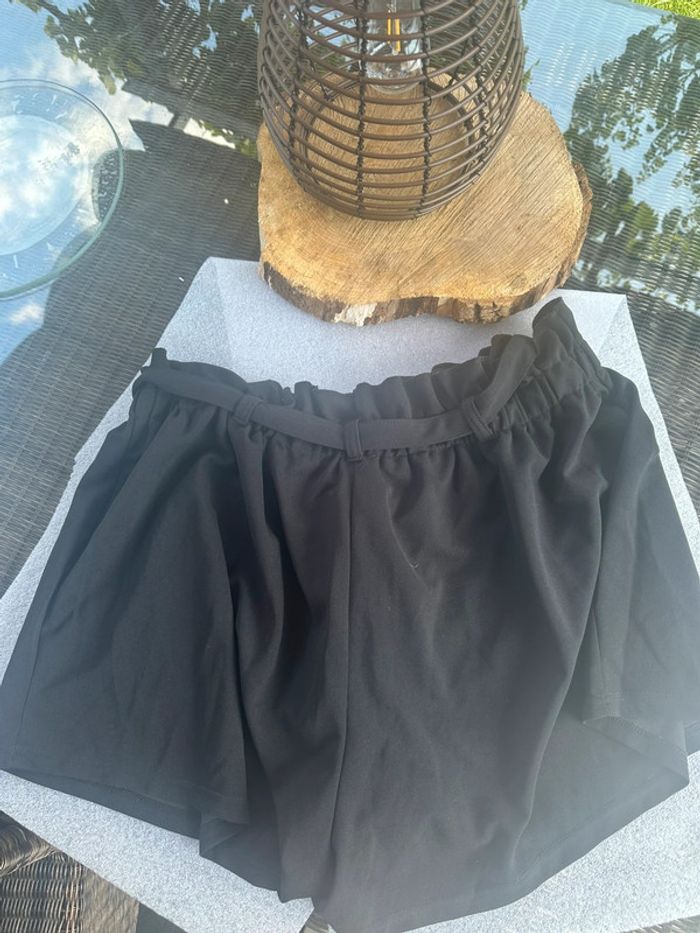 Short noir Shein 3XL - photo numéro 2