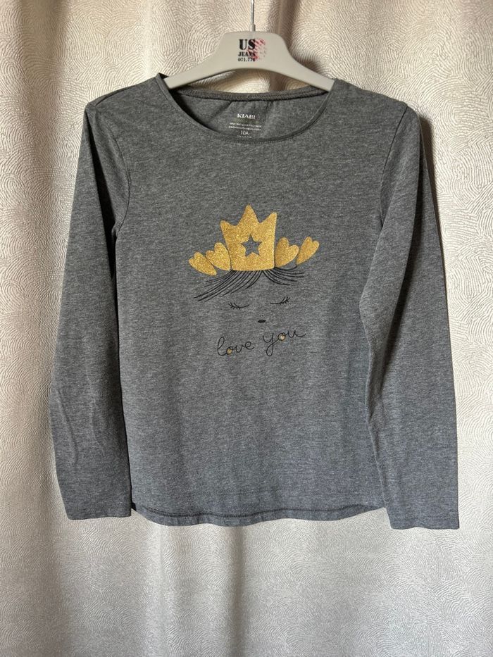 T-shirt gris couronne dorée 10 ans Kiabi