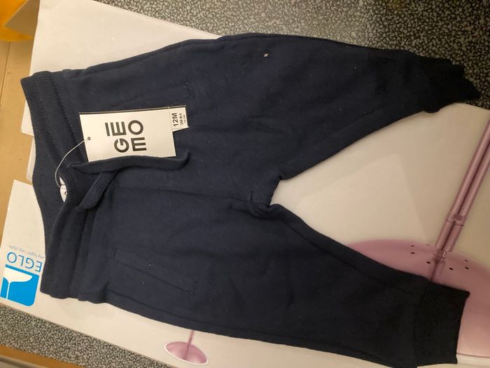 Pantalon 12 mois gemo neuf