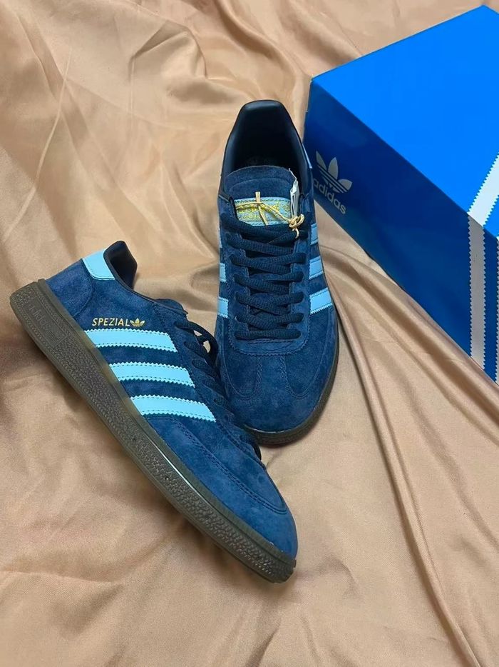 Nouveau Adidas Originais Handball Spezial Bleu- Taille 43